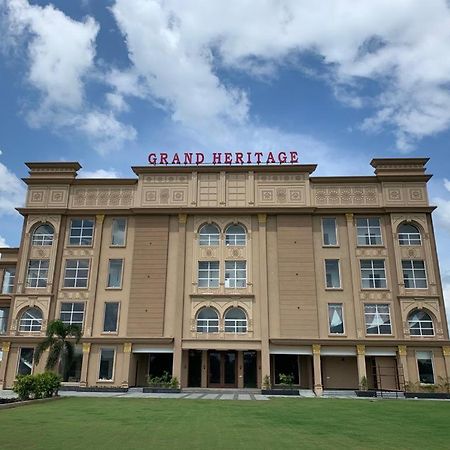 Grand Heritage Hotel & Resort Ludhiana Exterior photo