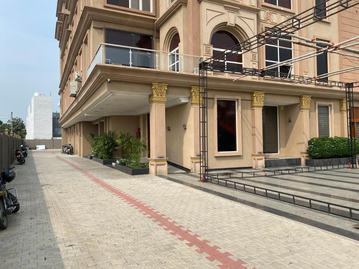 Grand Heritage Hotel & Resort Ludhiana Exterior photo